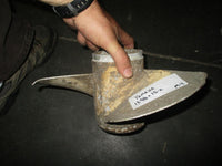 Load image into Gallery viewer, Yamaha outboard alluminum propeller 13 5/8 by 13-K
