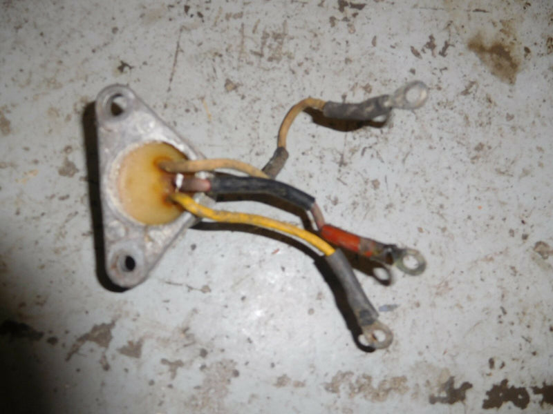 1981 Evinrude 70hp E70ELCIM Rectifier Regulator 0582307
