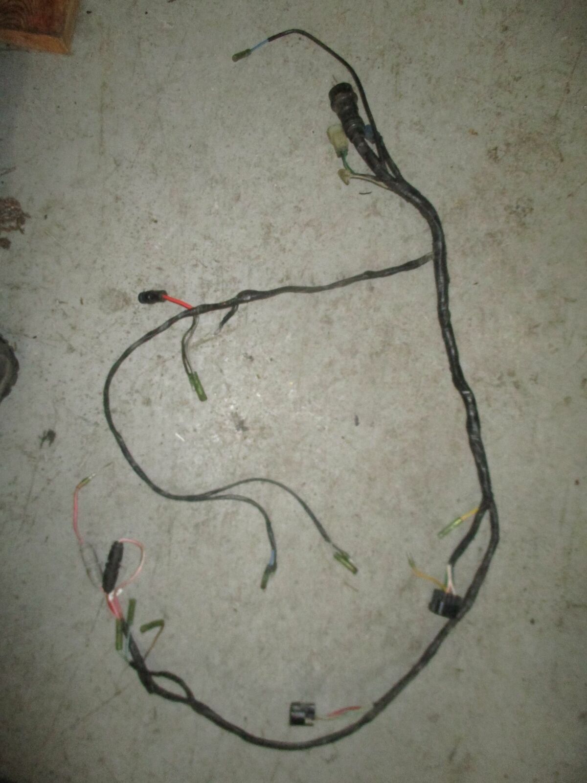 Yamaha 150hp 2 stroke outboard engine wiring harness (64D-82590-00-00)