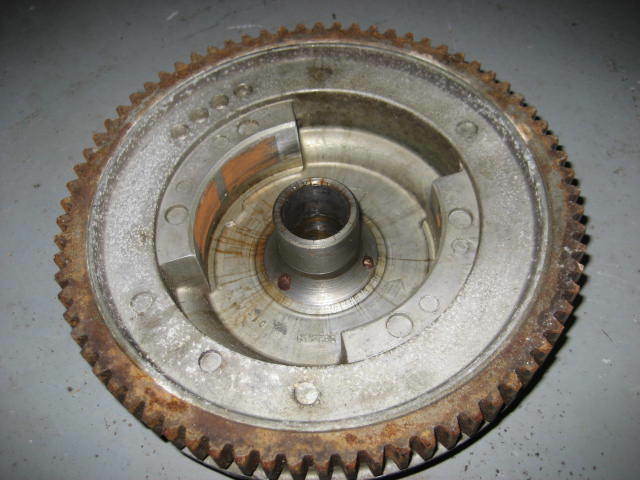 Johnson Evinrude outboard 50 hp Flywheel Rotor Assembly 582438