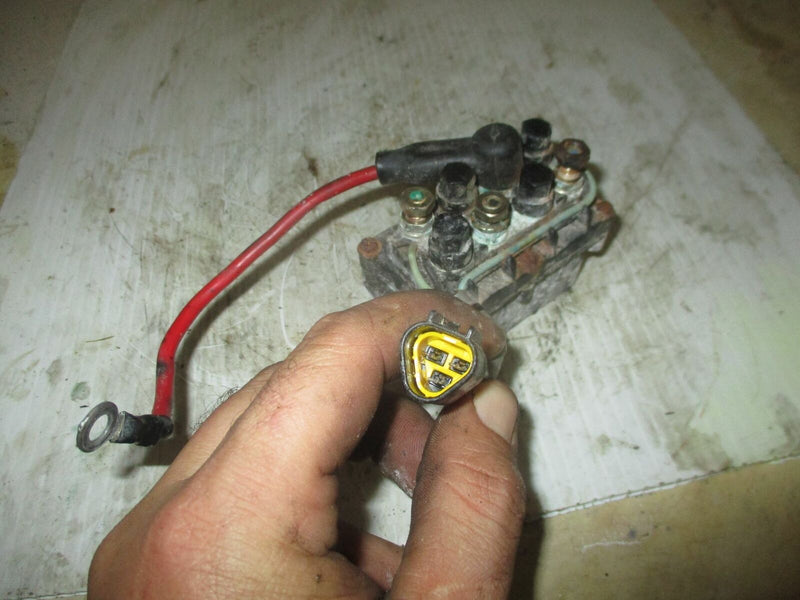 Yamaha 70hp 2 stroke outboard tilt trim relay