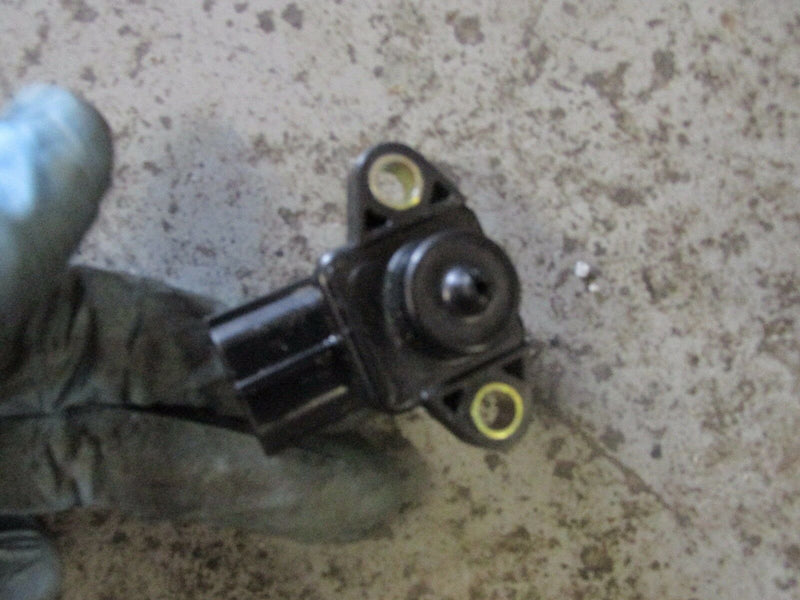 2002 Yamaha Outboard 200 VMAX OX66 VX200TLRA pressure sensor 67H-82380-00-00