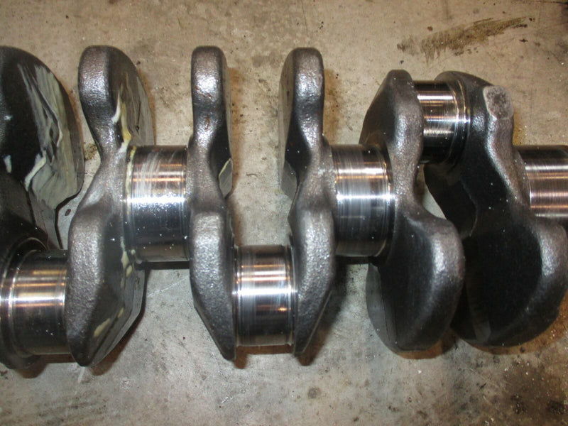 Suzuki DF70A 70hp outboard crankshaft (12220-87L00)