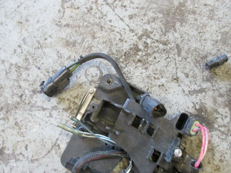 1996 Evinrude outboard 200hp 2-stroke E200TXEDR wiring harness w/ junction box