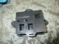 Load image into Gallery viewer, 1996 Johnson outboard 30hp 2-stroke harness mounting plate 324197 342365
