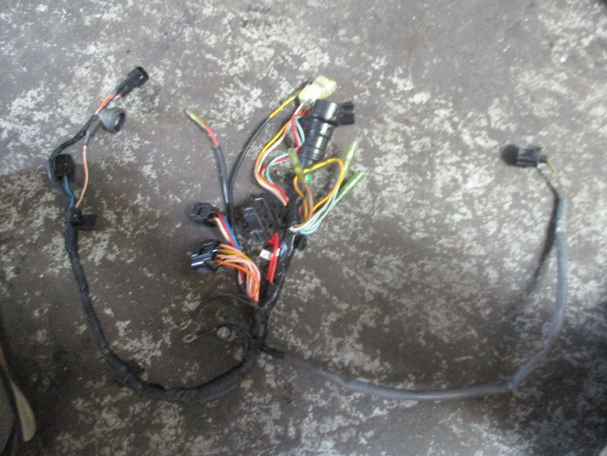 2002 Yamaha 100hp outboard 4 stroke F100TLRA Wiring harness 67F-82590-02