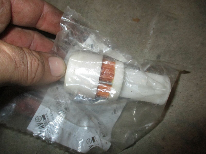 NEW Yamaha outboard fuel filter (65L-24563-00)