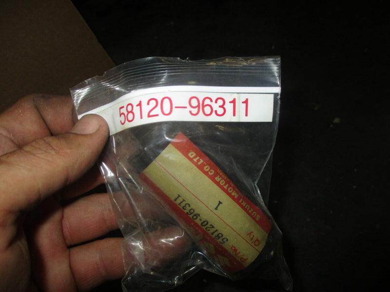 NEW OEM Suzuki outboard propeller bushing (58120-96311)