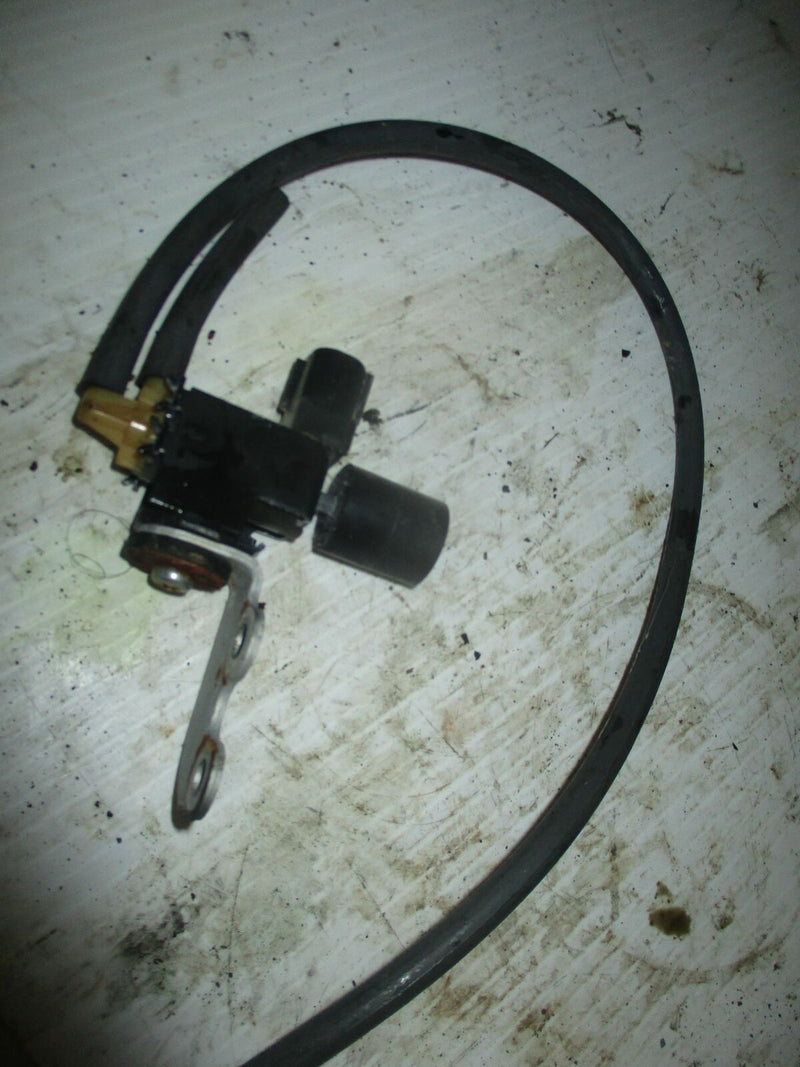 Suzuki DF150 150hp outboard vacuum switching valve (18117-93J00)