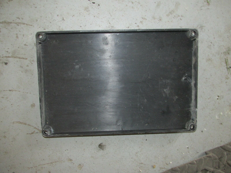 1990 Yamaha outboard 200hp 200ETXD precision blend CDI cover 6R3-85537-00-00