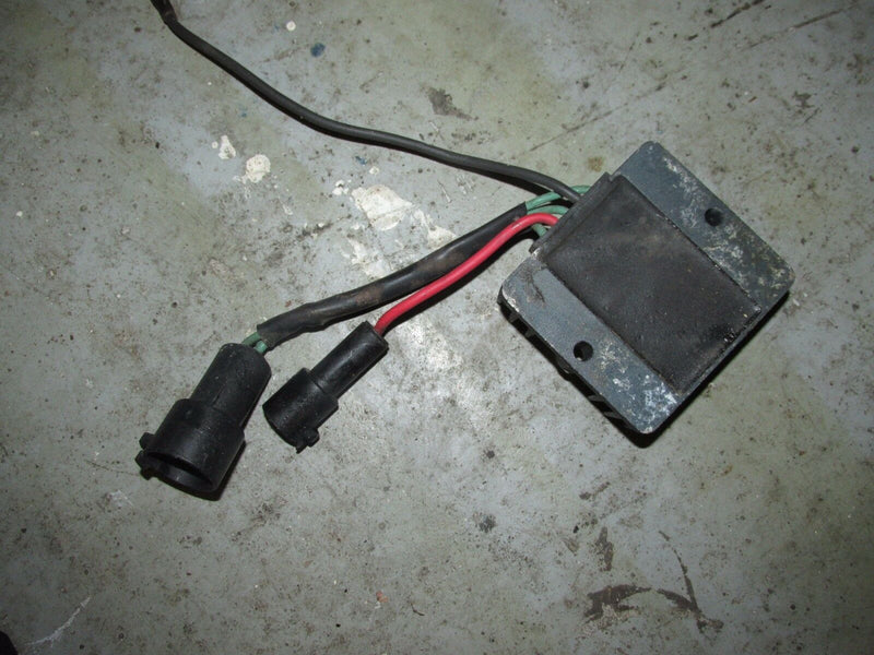 1990 Yamaha Outboard 2 Stroke 115hp ETLD rectifier regulator 6R3-81960-10-00