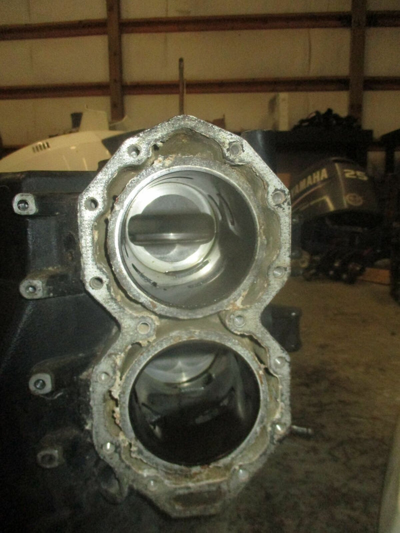 Johnson 140hp 2 stroke outboard crankcase block