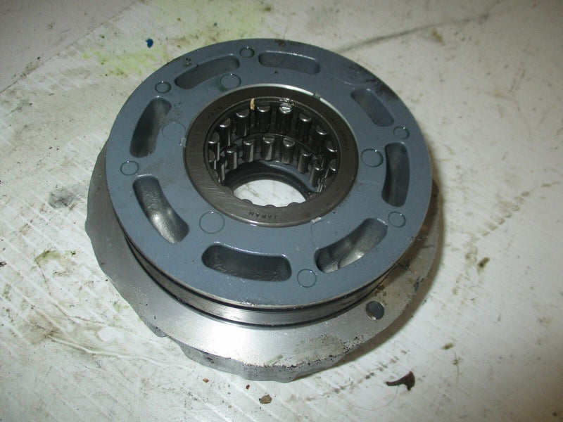 Yamaha 200hp HPDI outboard upper crank bearing carrier (68F-15163-00-94)