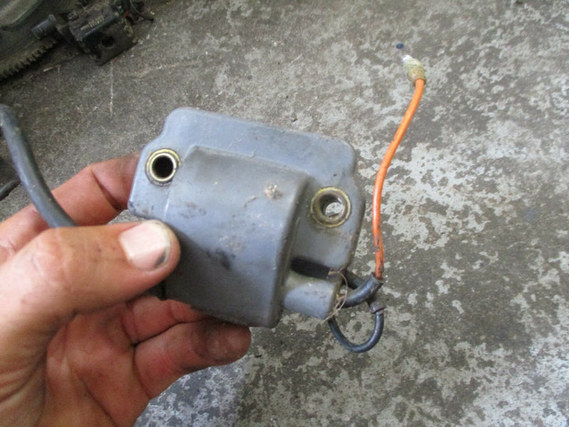 1993 Yamaha outboard 15hp 2 stroke ignition coil 6e7-85570-19