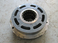 Load image into Gallery viewer, 2002 Yamaha outboard Z200TXRA 2 stroke 200hp bearing carrier 68F-15163-00-94
