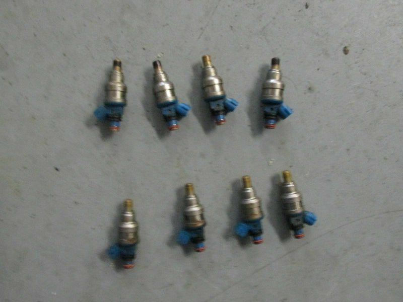 1999 Suzuki Outboard DF 60 70 hp fuel injector 15710-99E00
