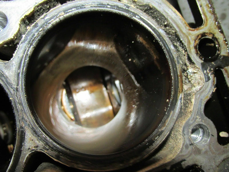 2003 Yamaha outboard 25hp 4 stroke F25TLRB crankcase block