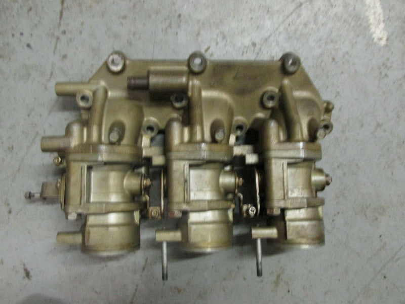 2004 Yamaha Outboard F200TXRC 4 stroke port intake w/ throttle body 60L-1375A-00