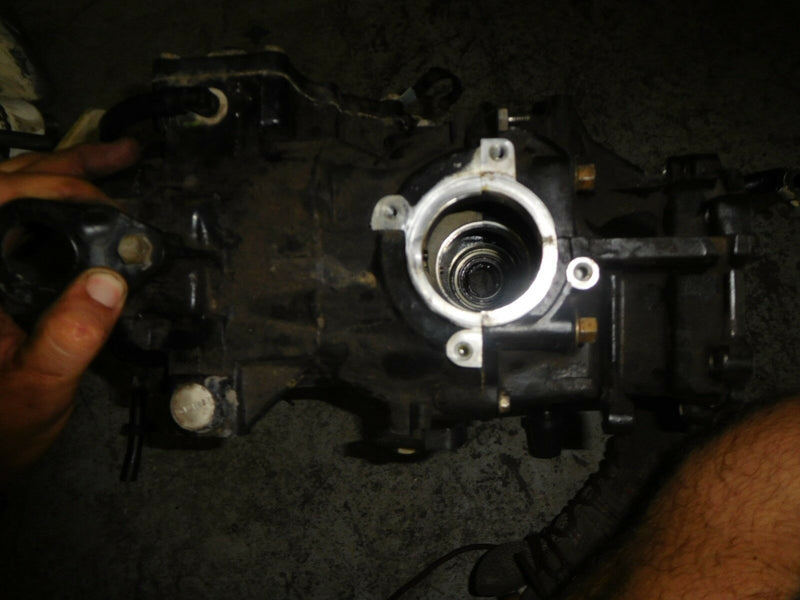 2005 Johnson 40hp 2-stroke outboard crankcase block