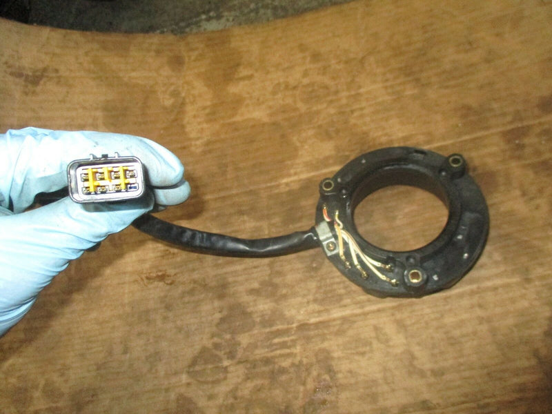 2000 Yamaha 150hp HPDI outboard pulsor coil 68f-85580