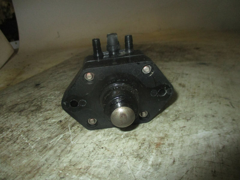 Yamaha 25hp 4 stroke outboard fuel pump (62Y-24410-02-00)