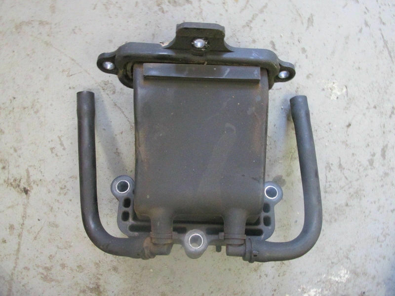 2007 Yamaha outboard 225hp VMAX hpdi 2 stroke exhaust grommet 60V-12576-00-00