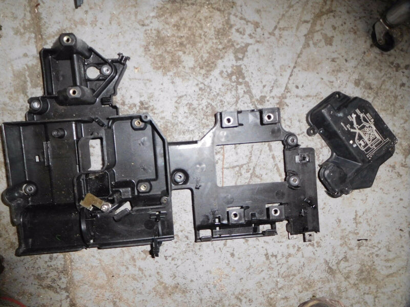 2004 Yamaha 225hp outboard 4 stroke Electronics holder 69j-82105-00-00