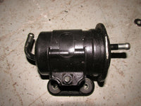 Load image into Gallery viewer, 2004 Johnson outboard J90PL4SR 90hp 4 stroke high pressure fuel filter 5033704
