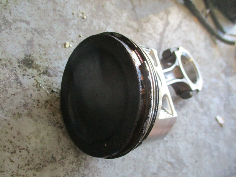2002 Suzuki DF90 4 stroke outboard piston and rod 12111-90j01