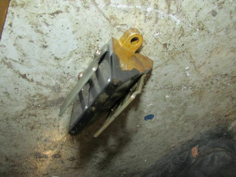 1989 Yamaha outboard 25hp 2-stroke 25LF reed valve 6L2-13610-00-00