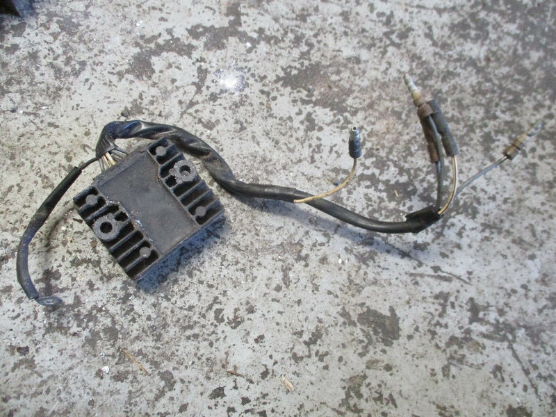1997 Honda 45 hp 4-stroke outboard rectifier regulator