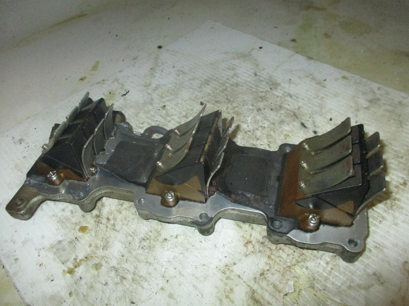 Yamaha 90hp 2 stroke outboard intake manifold with reed valves (6H1-13641-02-94)