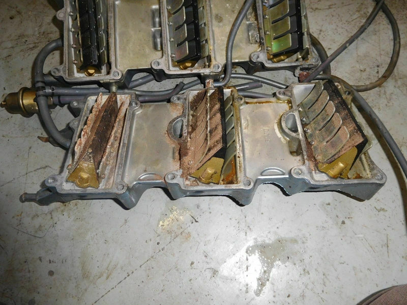 1995 Yamaha outboard 225 hp V-X SWS-stroke intake manifold reeds 61A-13610-01-00