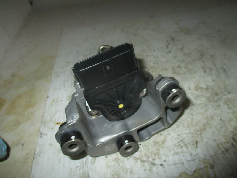 Yamaha V6 200hp 4 stroke outboard throttle position sensor (6P2-8A410-10)