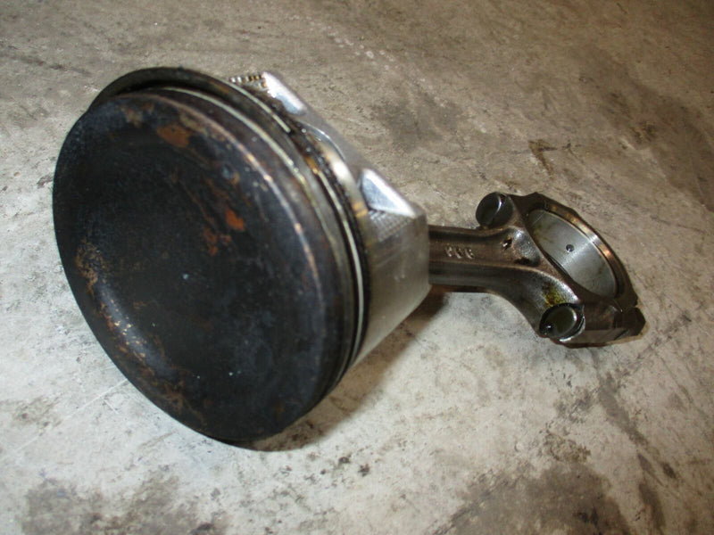 Johnson 115hp 4 stroke outboard piston and rod (5033653)