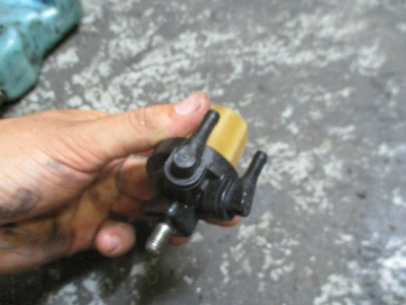 1997 yamaha 70hp outboard 2 stroke precision blend fuel filter 61n-24560