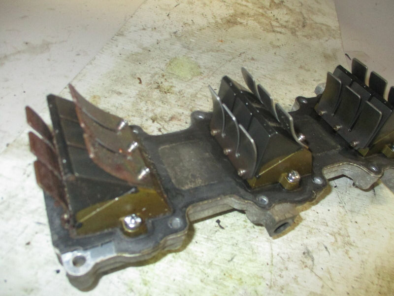 Yamaha 85hp 2 stroke outboard intake manifold with reed valves (688-13641-00-94)