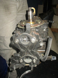 Load image into Gallery viewer, Johnson 40hp outboard crankcase powerhead
