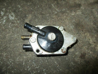 Load image into Gallery viewer, 1975 Evinrude 65 hp  2 stroke outboard fuel pump 0385784
