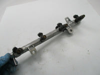 Load image into Gallery viewer, 2008 Suzuki DF70 4-stroke outboard fuel rail &amp; injector set 15710-66d00
