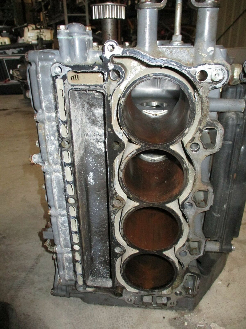 Honda 130hp 4 stroke outboard crankcase block
