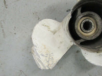 Load image into Gallery viewer, Yamaha aluminum propellor 17 pitch M sized hub
