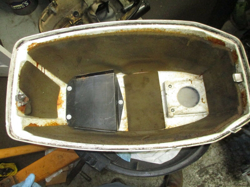 Suzuki EL60 CABREA 2-stroke outboard top cowling