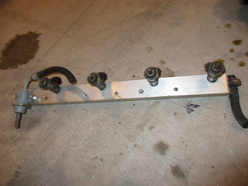 Honda 130hp 4 stroke outboard fuel rail with injector set