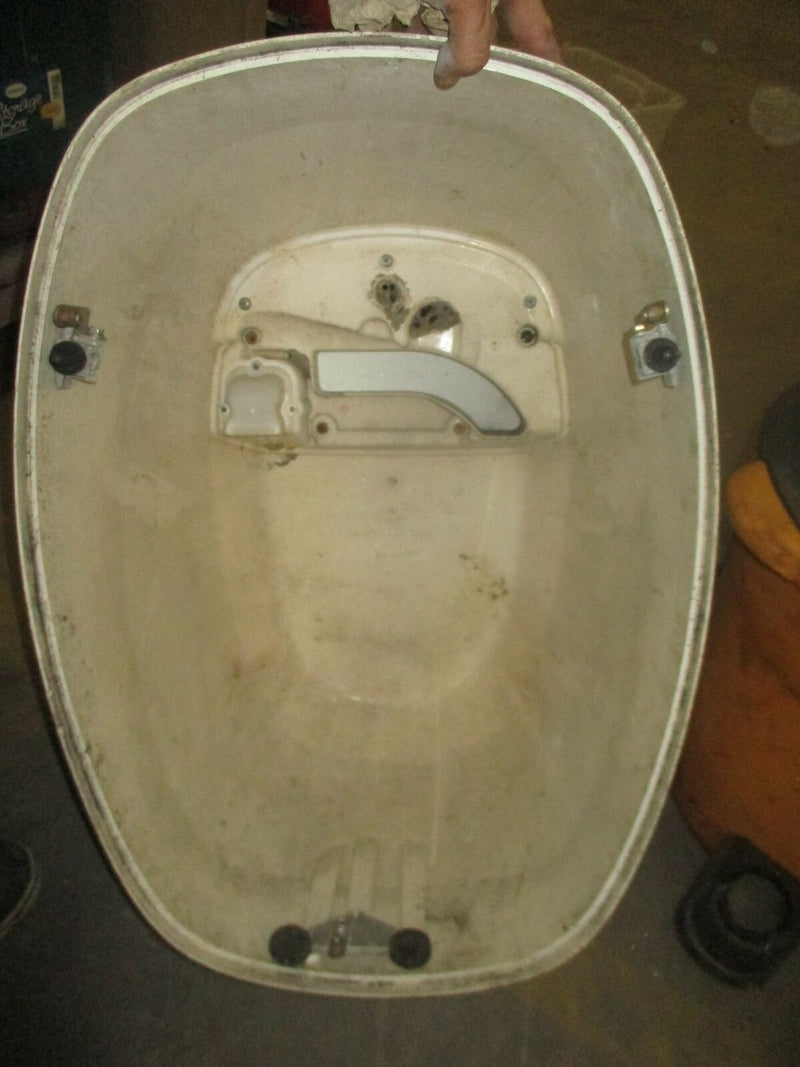 Johnson/Suzuki 115hp 4-stroke Outboard Top Cowling