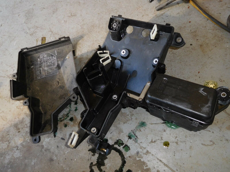 2006 yamaha VZ250TLR VMAX Electronic holder 60v-81948-00-00