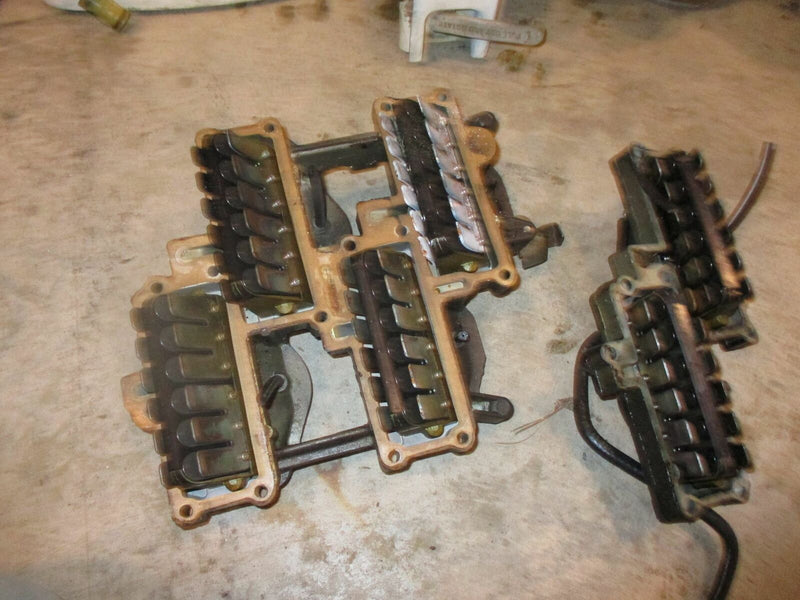 Evinrude OceanPro 200hp outboard intake manifold with reeds (341520)