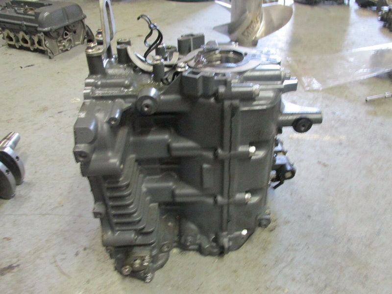 2004 Johnson outboard J50PL4SR 4-stroke 50hp crankcase block 5034435