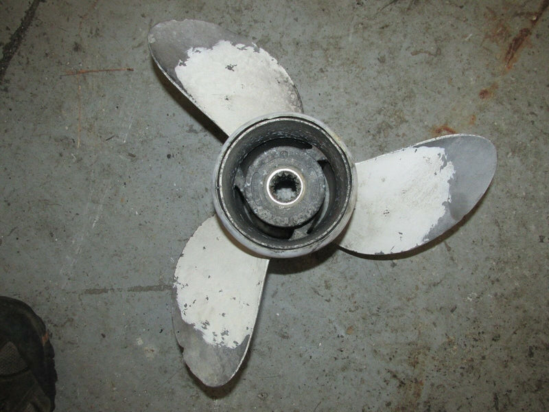1993 Evinrude outboard E70ELETS 2-stroke 70hp aluminum propellor 13 x 19