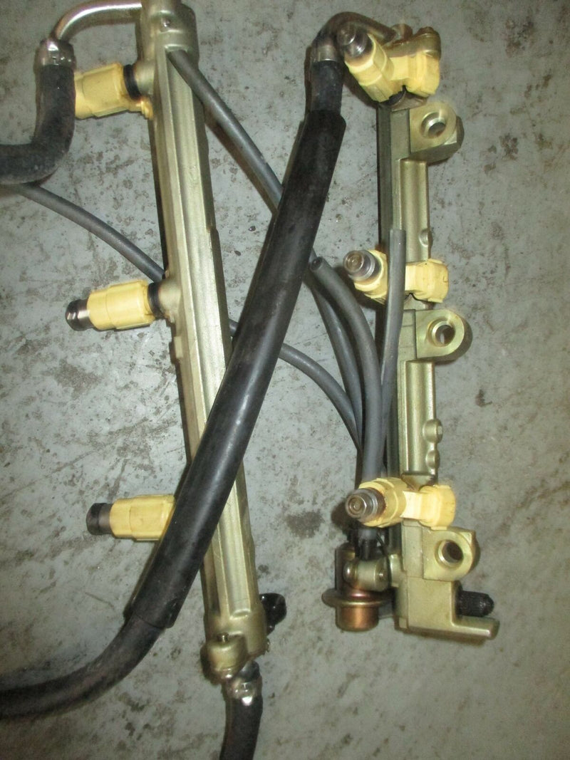 Yamaha 225hp 4 stroke outboard fuel rail with injector set (69J-13160-00-00)
